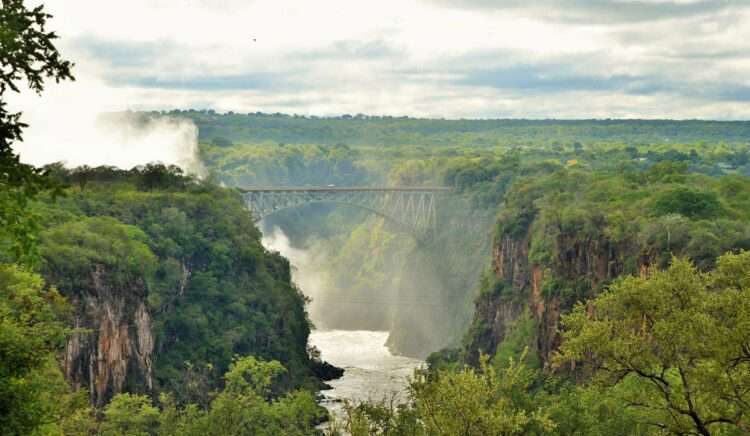 Luxury Victoria Falls Package